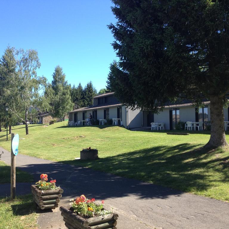 Vvf Haute Loire Saint-Julien-Chapteuil Exterior photo
